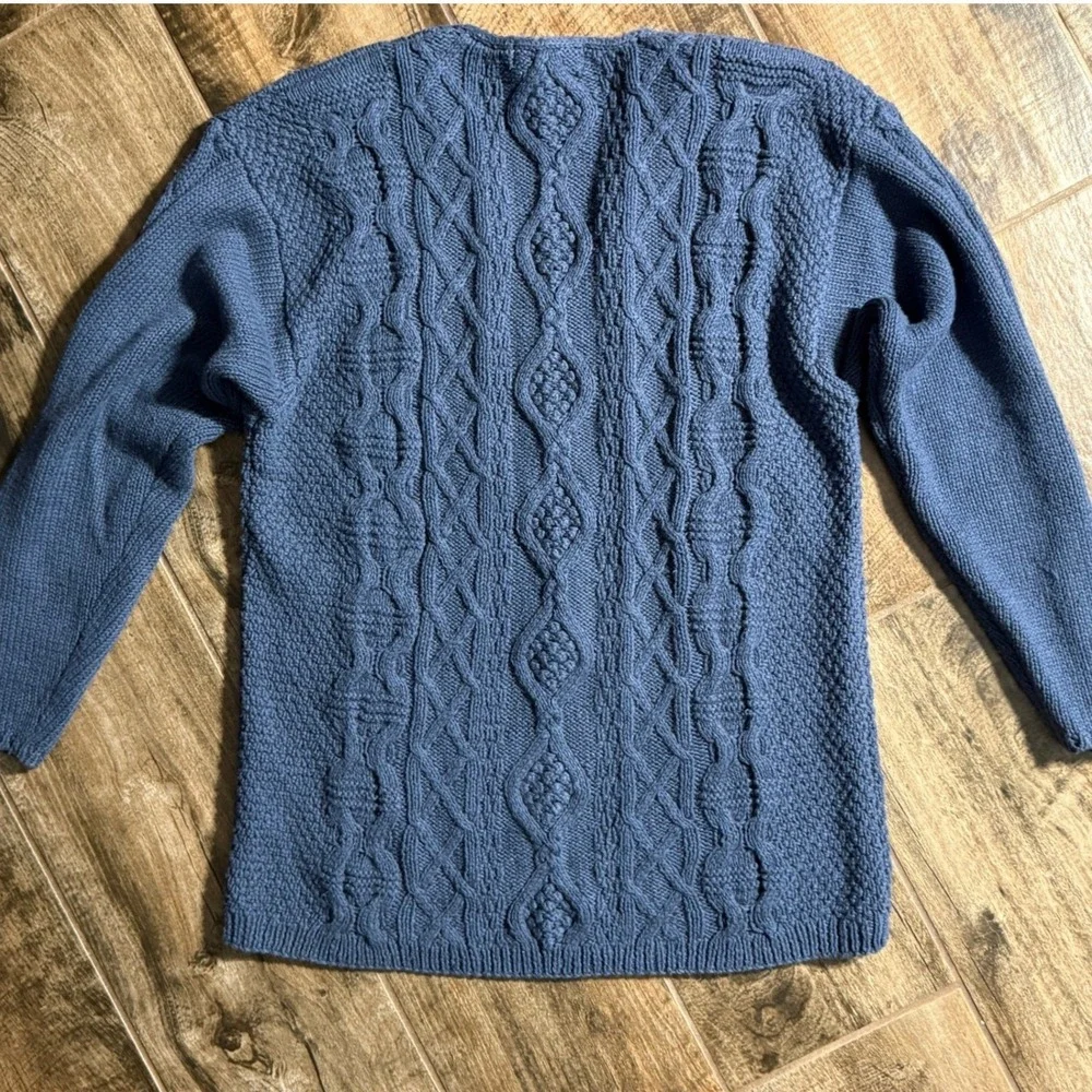 Cape Isle Knitters Vintage Women's Fisherman V Neck Cable Knit LS Sweater,Blue,L - Picture 5 of 11